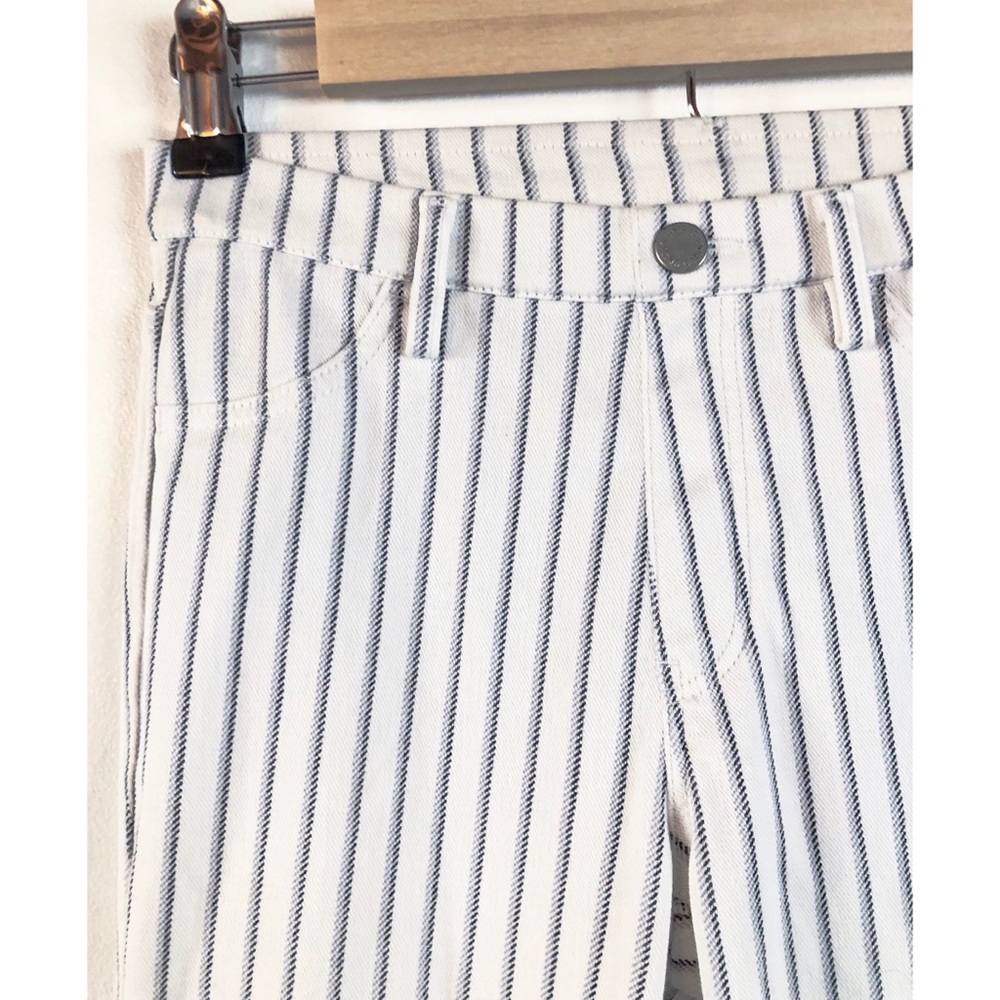 Mid rise Pinstripe jeggings/pants, size xs